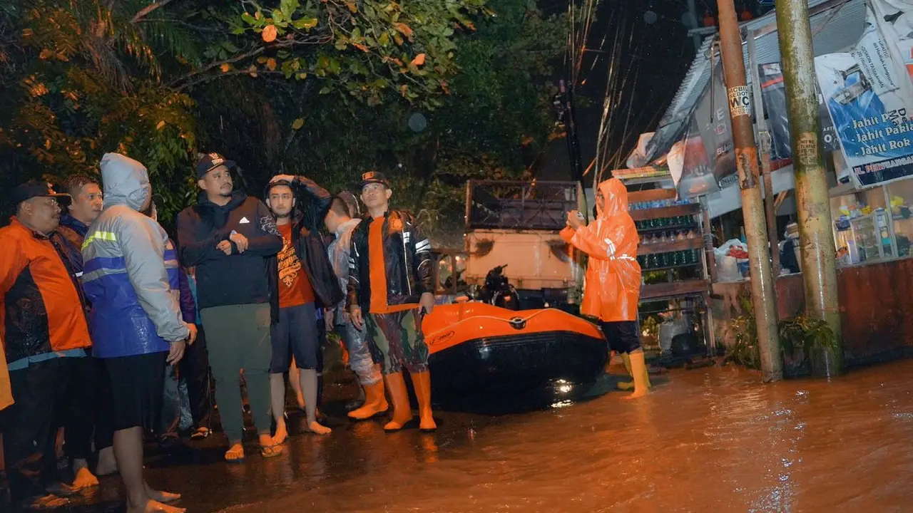 Medan Dilanda Banjir Pascadiguyur Hujan, Bobby Nasution Beberkan 2 Penyebab