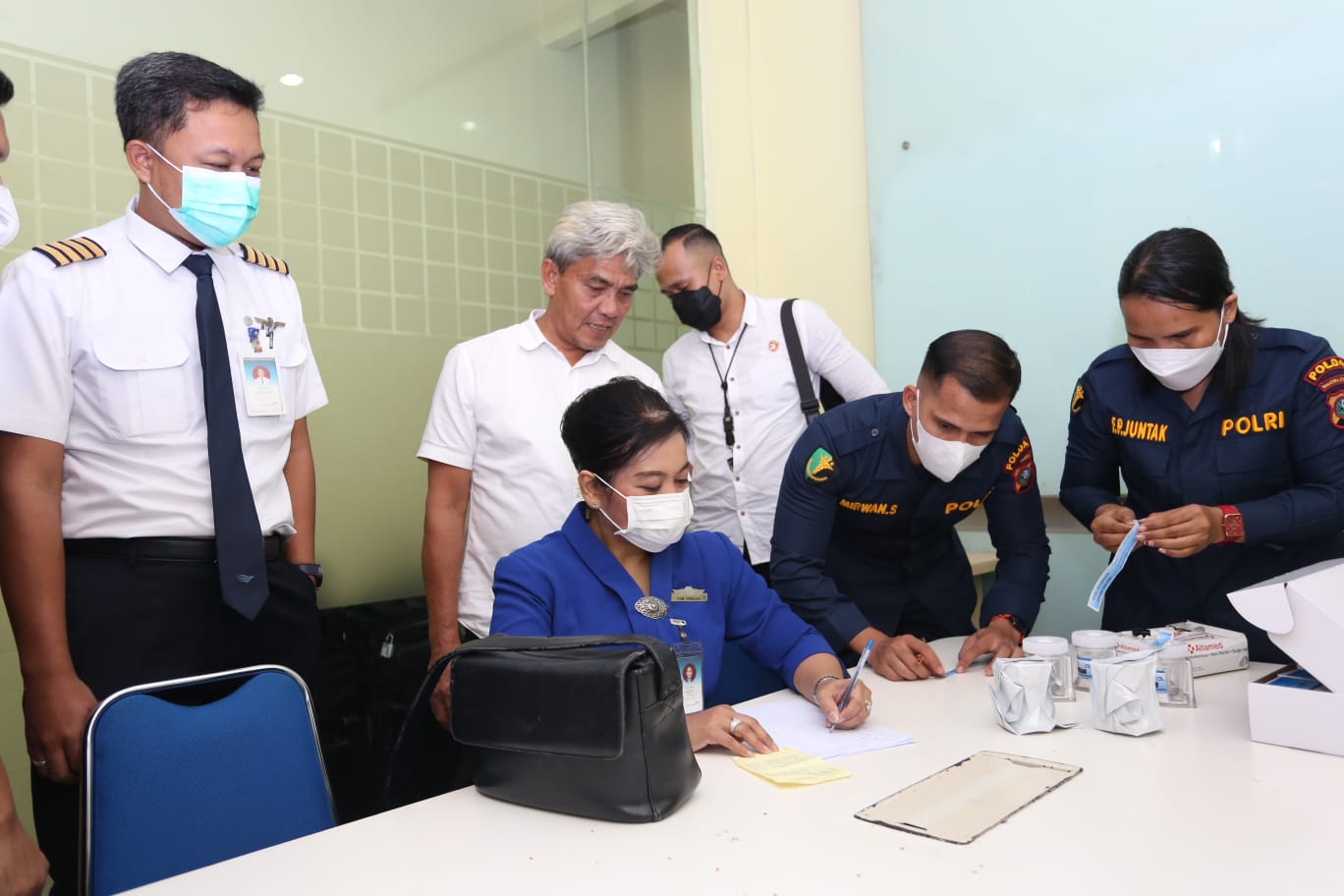 Operasi Lilin Toba 2022: Polda Sumut Laksanakan Tes Urin di Bandara Kualanamu