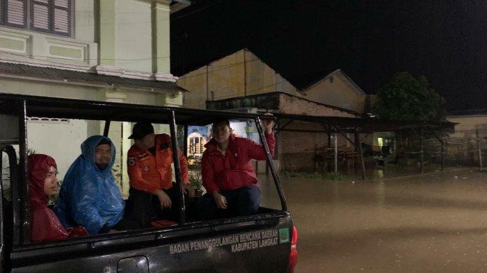 600 Rumah di Kuala Langkat Terendam Banjir, Aktivitas Warga Nyaris Lumpuh