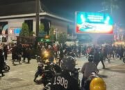 Dua Paramedis Dianiaya Saat Demo Ricuh Solo, Puluhan Ambulans Geruduk Mapolresta