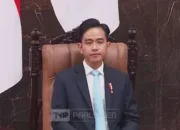 Gibran Harus Memilih: Mengundurkan Diri atau ’98