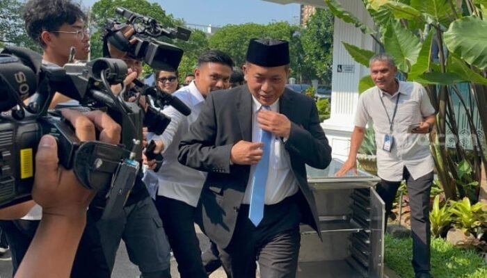 Presiden Prabowo Reshuffle Kabinet, Budi Arie Setiadi Digantikan Ferry Juliantono