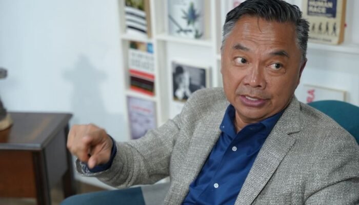 Dino Patti Djalal Bongkar Politik Luar Negeri Jokowi yang Buruk, ke Ukraina Untuk Pencitraan