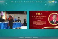 Usai Rumah Dijarah dan Sempat Menghilang, Ahmad Sahroni Tampil Mengejutkan di Wisuda Doktor Hukum Universitas Borobudur
