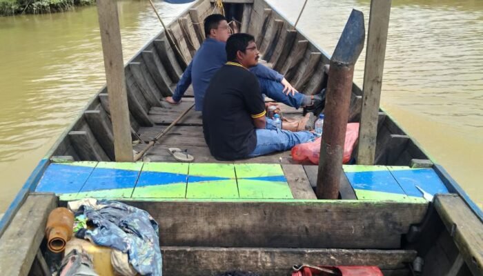 Staf Kecamatan Diduga Jalan Bareng Mafia di Lokasi Mangrove