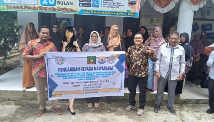 Dosen IKH Medan Sulap Kulit Batang Asam Kandis Jadi Face Mist Herbal Antioksidan