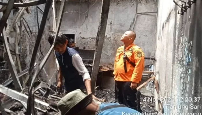 Api Lahap Rumah Hakim Tipikor yang Sidangkan Kasus Bobby Nasution, Polisi Selidiki Motif!