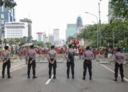Ratusan Polisi Siaga di Monas dan DPR, Dua Aksi Unjuk Rasa Digelar Hari Ini!