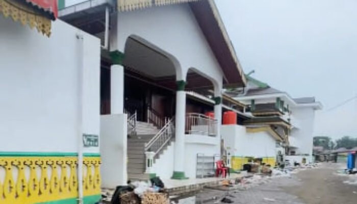 Viral! Sampah Berserakan Usai Haul Syekh Abdul Wahab Rokan, Warganet: Sedih Lihatnya