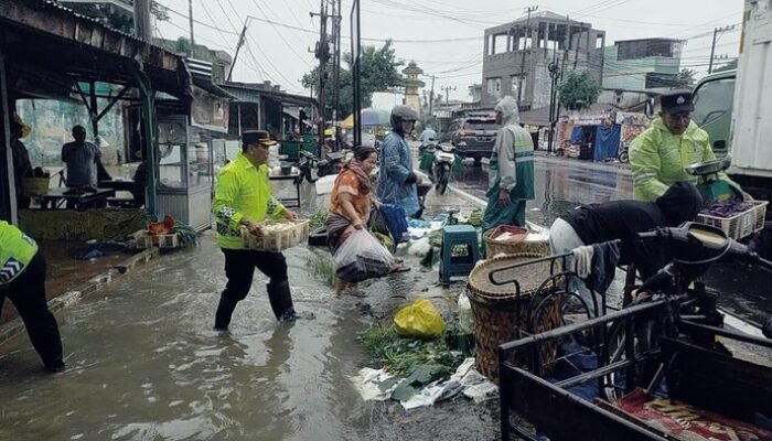 Korban Meninggal akibat Banjir dan Longsor di Sumut Bertambah Jadi 62 Orang