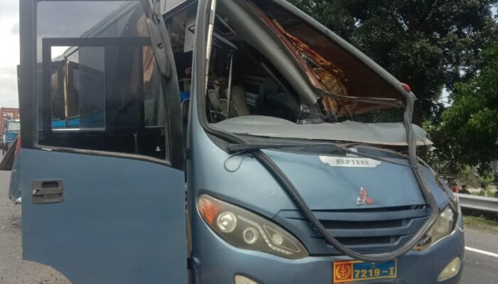 Bus TNI AL Alami Kecelakaan di Tol Belmera Saat Bawa Prajurit