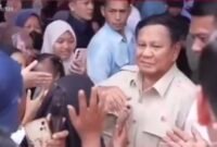 Tinjau Pengungsian di Langkat, Prabowo Tegaskan Pemerintah Tak Tinggalkan Korban Bencana