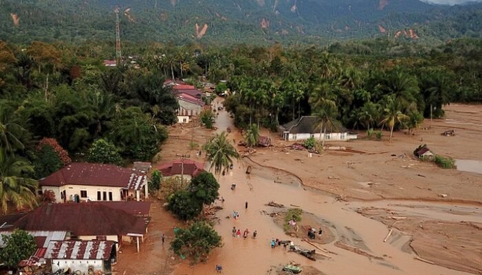 Berikut Daftar Izin Tambang yang Diterbitkan Pemerintah di Wilayah Banjir Sumatera