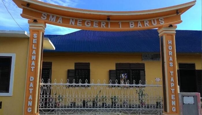 Dugaan Kecurangan PPPK Paruh Waktu Mencuat di SMAN 1 Barus, Nama Operator Disorot