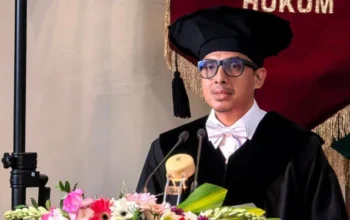 Menjadi Guru Besar, Zainal Arifin Mochtar Tegaskan Kritik Adalah Jantung Demokrasi