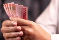 Rupiah Tembus Rp17.703 per Dolar AS, Pengamat Soroti Efek Timur Tengah dan Impor Pangan