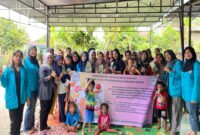 Dosen IKH Medan Edukasi Warga Desa Celawan Cegah Gizi Kurang Balita Lewat Daun Kelor