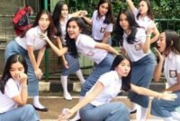 Waspada Dampak “Toxic” Media Sosial pada Remaja: Dari Krisis Harga Diri hingga Gangguan Tidur
