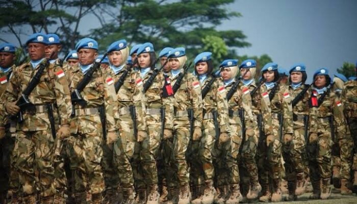 Simpang Siur Pengiriman TNI ke Gaza: Media Israel Sebut Tetap Jalan, Jakarta Tegaskan “On Hold”
