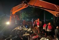 Banjir dan Longsor di Sembahe, Brimob Gercep Turunkan Tim Cari Korban