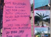 Tagih Janji Gubernur: Warga Bahorok Blokir Jalan Lintas Bukit Lawang, Protes Jalan Rusak dan Polusi Debu