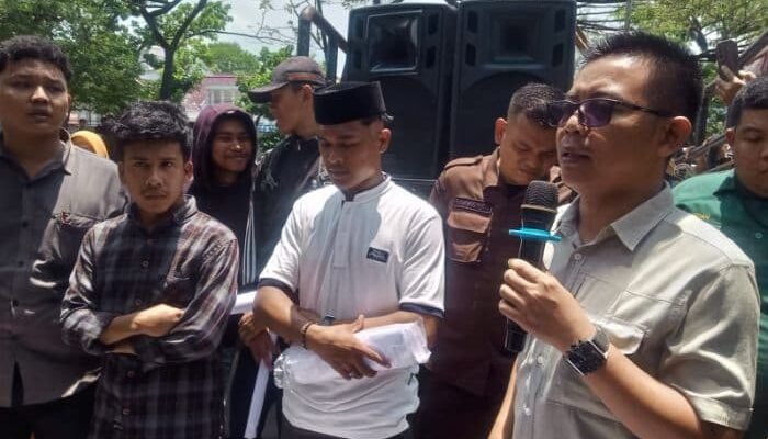 PH Tersangka Korupsi BOS Sunggal “Gertak” Kejati Sumut: Jangan Sampai Kembali Jadi Sorotan Publik, Cabut Status Tersangka!