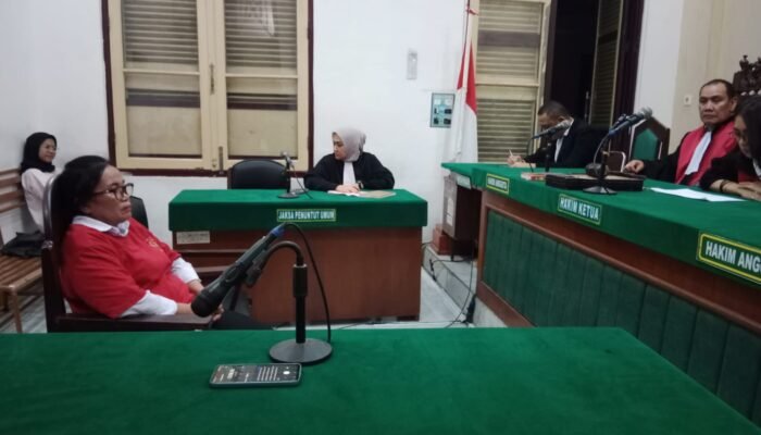 Sidang Malam-malam, Hakim Vonis Ringan ASN Polri Terdakwa Pemalsuan Surat Tanah