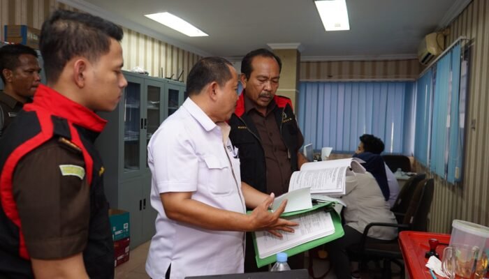 Dugaan Korupsi Rumah Susun, Kejati Sumut Geledah Kantor Perumahan di Medan