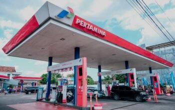 Harga BBM Nonsubsidi Naik Ugal-ugalan, Isi BBM Fortuner & Pajero Sport Full Tank Bisa Sentuh Rp1,9 Juta