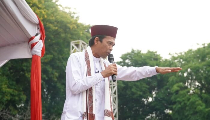 Ribuan Warga Padati Stabat, UAS Serukan “Jihad Lawan Narkoba” di Hadapan Bupati Langkat