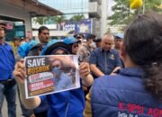 Dewan Peduli Negri ‘Kepung’ Kantor Wilayah DJP Sumut I