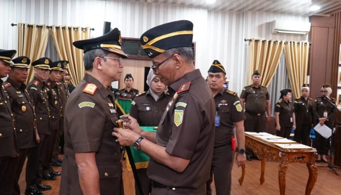 Wakajati Sumut, Aspidum dan 7 Kajari Dilantik, Muhibuddin: Jangan Ciderai Rasa Keadilan di Masyarakat