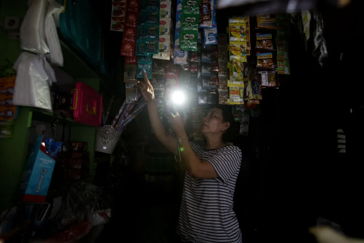 Dampak Blackout pada Sektor Usaha Kecil. Sumber: Kompas.id