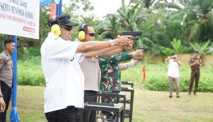 Bupati Langkat dan Forkopimda Kompak Ikuti Menembak Gembira Hari Bhayangkara ke-80
