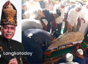 Jejak Perjuangan H. M. Nur Abubakar: Dari Penjual Minyak Eceran hingga Membangun Bidadari Group