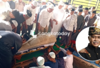 H. M. Nur Abu Bakar Tutup Usia, Ratusan Santri dan Tokoh Antar ke Pemakaman