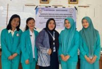 Dosen Institut Kesehatan Helvetia Edukasi Warga Langkat Manfaatkan Teknologi Digital untuk Akses Layanan Kesehatan