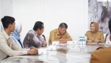 Jajaran Bank Sumut Cabang Stabat melakukan kunjungan Silaturahmi dengan Pemkab Langkat, Senin (21/9). Foto: Diskominfo Langkat