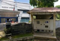Kolase foto kantor Samsat Stabat dan Genset Samsat Stabat, Sabtu (5/9). Foto: Tim Langkatoday.com