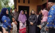 66 Rumah di Pangkalan Susu Diperbaiki, Tiorita Ingatkan Warga Waspadai Calo Bantuan