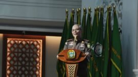 Kajati Sumut Muhibuddin berbicara pada peluncuran Jaksa Sahabat Pendidik, Selasa (6/10/2026). (istimewa)
