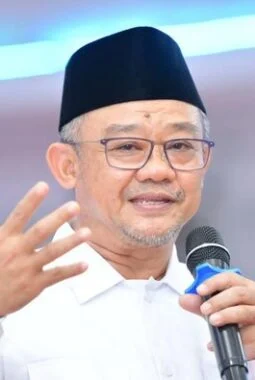 Wacana Siswa Tidak Naik Kelas Mulai 2027, Mendikdasmen: Perlu Kajian Akademik
