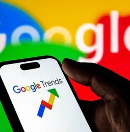 Aksi Greenpeace di Bundaran HI Viral, Pencarian di Google Melonjak hingga 5.000 Persen