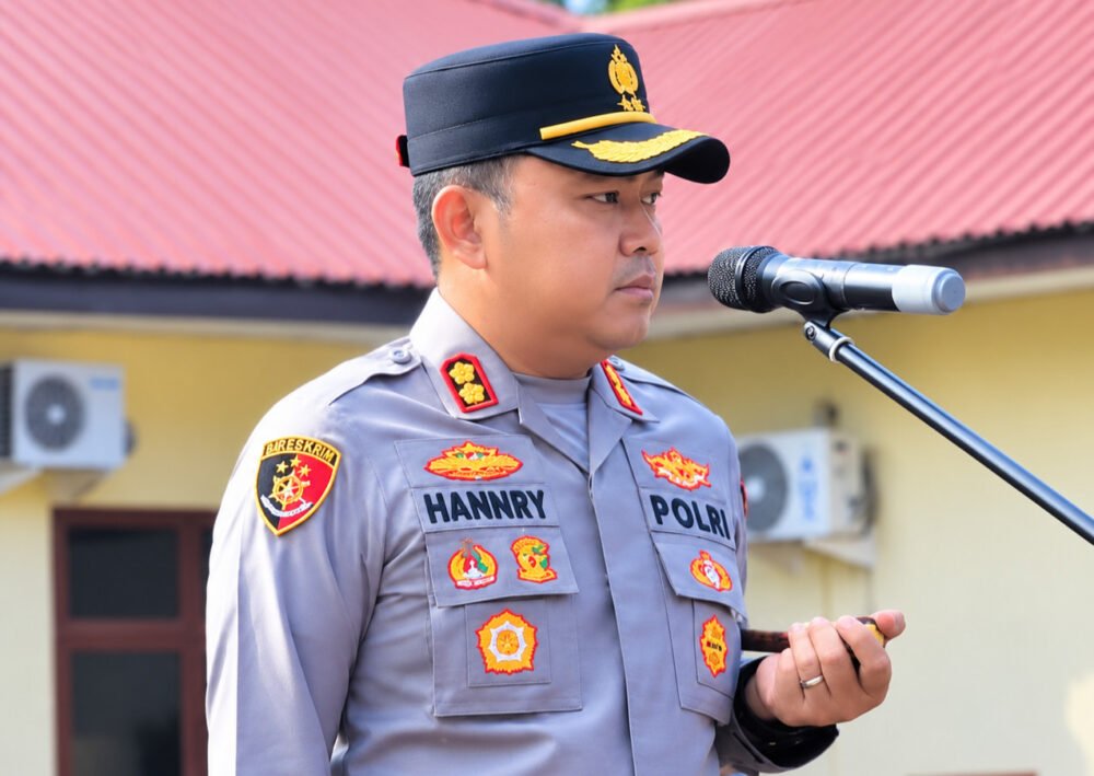 Kapolres Langkat - AKBP Hannry PH Tambunan