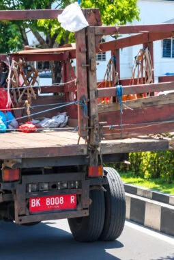 Viral! Kondisi Memprihatinkan Mobil Dinas Berplat Merah di Binjai Picu Sorotan Warganet