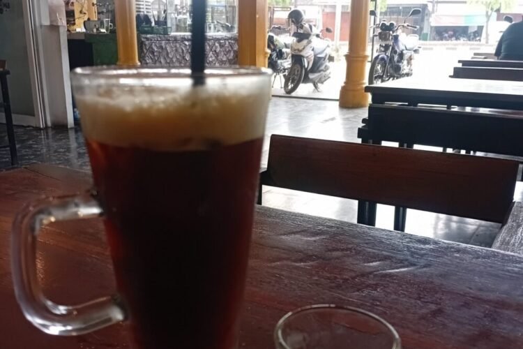 Kualitas Udara Stabat Membaik, Warga Bisa Kembali Nikmati Kopi Santai di Warkop